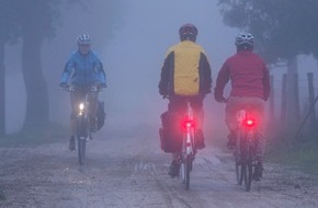 DVAG Deutsche Vermögensberatung AG: Auch bei Wind und Wetter: Mit dem Rad sicher ans Ziel