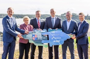 Mainova AG: Eines der größten deutschen PV-Parks liefert Strom / Solarpark "Boitzenburger Land" geht offiziell in Betrieb