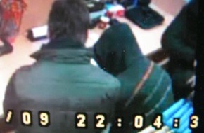 Polizei Düren: POL-DN: Lichtbildfahndung nach Tankstellenräubern