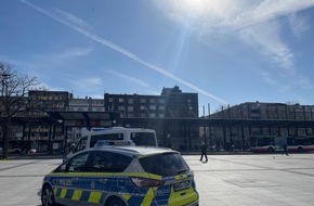 Polizei Hagen: POL-HA: Sondereinsatz in Hagen - Bereitschaftspolizei aus Bochum kontrolliert mit Hagener Polizei