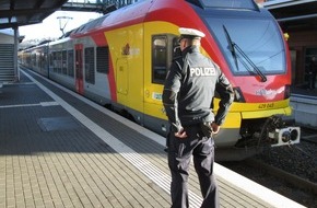 Bundespolizeidirektion Sankt Augustin: BPOL NRW: Bundespolizei dein Freund und Helfer: Vermisste (68) mit Familie vereint