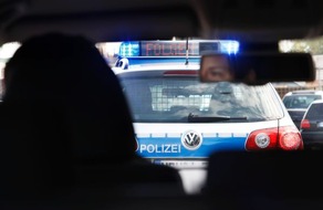 Polizei Rhein-Erft-Kreis: POL-REK: Suche nach Pkw mit beladenem Anhänger - Bergheim