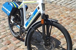 Polizeidirektion Osnabrück: POL-OS: Neue Elektrofahrzeuge für die Polizei Norderney!