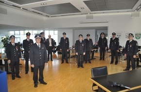 Freiwillige Feuerwehr Bedburg-Hau: FW-KLE: Ehrungen bei der Freiwilligen Feuerwehr Bedburg-Hau für langjähriges Engagement im Ehrenamt/ Verleihung von Feuerwehr-Ehrenzeichen