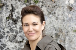 Stiftung Ravensburger Verlag: Auszeichnung / Buchpreis Familienroman ehrt &ouml;sterreichische Autorin f&uuml;r ihr Buch &uuml;ber einen Jungen mit ADHS
