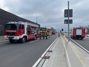 FW Reichenau: Brennendes Fahrzeug im Tunnel - Feuerwehren üben den Ernstfall - Brandschutzübung im Tunnel Waldsiedlung B33 - Tunnel-Waldsiedlung, 11.10.2025