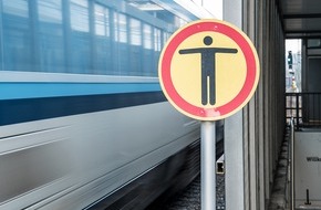 Bundespolizeiinspektion Erfurt: BPOLI EF: Erste Hilfe f&uuml;r eine ins Gleis gest&uuml;rzte Frau