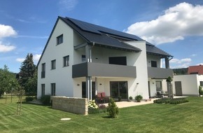 HagerEnergy GmbH: Mit Photovoltaik und Stromspeicher Ressourcen schonen