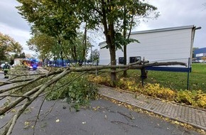 Feuerwehr Wetter (Ruhr): FW-EN: Wetter - sechs Einsätze seit gestern Nachmittag