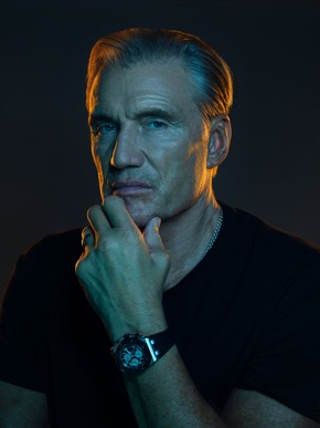 Dolph Lundgren: Der „Rocky IV“-Star zeigt, wie Maschinen Geschichte schrieben – Neue Doku-Reihe auf dem HISTORY Channel