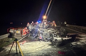 Feuerwehr Düren: FW Düren: Schwerer Verkehrsunfall auf der B 56 N