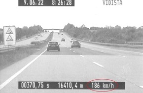 Autobahnpolizeiinspektion: API-TH: Ignoranz kostet Raser viel Geld