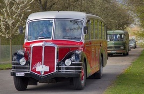 Tourist-Information Bad Mergentheim: Pressetext: Bad Mergentheim empfängt zum „Internationalen Oldtimer-Bustreffen" Nostalgiker, Pioniere und Bus-Oma „Pia“