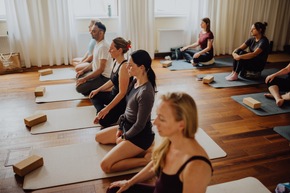 Anna Veith und Julia Freidl begeistern beim ersten „Move & Breathe Retreat“ in Obertauern
