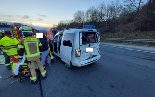 Feuerwehr Gevelsberg: FW-EN: Verkehrsunfall auf der BAB1