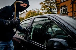 Polizeidirektion Ludwigshafen: POL-PDLU: Frankenthal (Pfalz) - Einbruchsdiebstahl aus Pkw