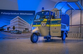 Polizeipräsidium Mittelhessen - Pressestelle Gießen: POL-GI: Neues Beratermobil vorgestellt - Piaggio Ape im Einsatz