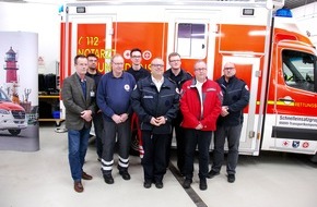 Rettungsdienst-Kooperation in Schleswig-Holstein gGmbH: RKiSH: Sechs Rettungswagen an verschiedene Hilfsorganisationen übergeben