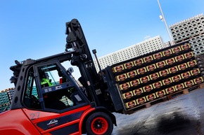 Brauwirtschaft verliert - Veltins legt leicht zu / Mit attraktiven Marken und solider Performance st&auml;rkt sich Veltins in der Biermarktkrise