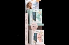 Ursapharm Arzneimittel GmbH: Pressemitteilung - URSAPHARM Weihnachtsaktion 2025: Neuer HV-Aufsteller mit Geschenksets der Kosmetiklinie skjur®