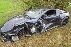 Polizeidirektion Wittlich: POL-PDWIL: Verkehrsunfall mit drei leicht Verletzten und erheblichem Sachschaden