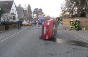 Polizei Rhein-Erft-Kreis: POL-REK: 180227-6: Ein schwer Verletzter und zwei Totalschäden- Erftstadt