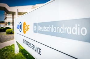 ARD ZDF Deutschlandradio Beitragsservice: Beitragsservice stellt Jahresbericht 2021 vor - Stabilität trotz Corona