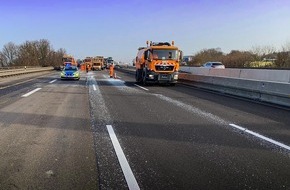 Polizeipräsidium Mittelhessen - Pressestelle Wetterau: POL-WE: A5 bei Ober-Mörlen: Ladung verloren - Verkehrsbeeinträchtigungen in Richtung FFM