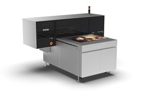 EPSON Deutschland GmbH: Neuer A1+ Flachbettdrucker SC-V4000 von Epson