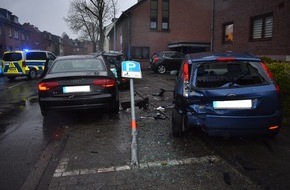 Polizei Mönchengladbach: POL-MG: Betrunkener Autofahrer verliert die Kontrolle und beschädigt drei Fahrzeuge sowie zwei Verkehrszeichen