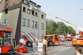 Feuerwehr Essen: FW-E: Wohnungsbrand erfordert massiven Feuerwehreinsatz
