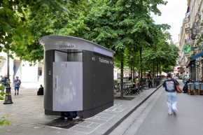 Welttoilettentag: JCDecaux schließt den Roll-Out des weltweit größten Netzes selbstreinigender öffentlicher Toiletten in Paris ab