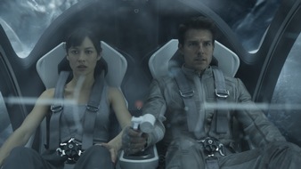 ZDF: "Oblivion" mit Tom Cruise als Free-TV-Premiere im ZDF / Blockbuster ist Auftakt der ZDF-Reihe "Montagskino Fantasy" (FOTO)