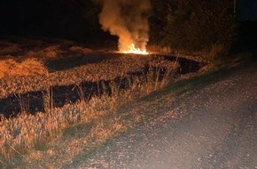 Feuerwehr Schermbeck: FW-Schermbeck: Kleiner Feldbrand wurde schnell gelöscht