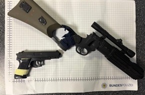 Bundespolizeidirektion Sankt Augustin: BPOL NRW: Verkleidung führt zu Ordnungswidrigkeitenanzeige Bundespolizei beschlagnahmt Anscheinswaffen
