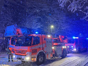 FW Stuttgart: Feuerwehr Stuttgart aufgrund von Schneefall im Einsatz