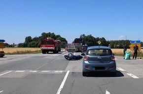 Polizei Minden-Lübbecke: POL-MI: Motorradfahrer übersehen - Biker (56) wird bei Unfall leicht verletzt