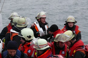 Deutsche Marine - Bilder der Woche: Ausbildung bei der Deutschen Marine - Erfahrung kommt von &quot;Fahren&quot;