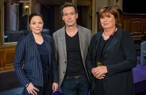 ZDF: "Das Literarische Quartett" im ZDF mit Denis Scheck als Gast von der Frankfurter Buchmesse (FOTO)