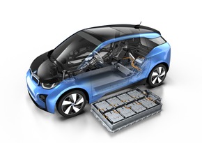 Mehr Reichweite, hohe Fahrdynamik: BMW i weitet das Modellangebot für den BMW i3 aus / BMW i3 (94 Ah) mit stärkerer Batterie bietet bis zu 200 Kilometer Reichweite unter Alltagsbedingungen