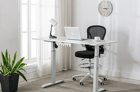 PEARL GmbH: Einfache Höhenverstellung für Bürotätigkeiten: General Office Elektrisch höhenverstellbarer Schreibtisch, weiß, schwarz und Holzoptik