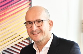 pro AvO - DIE INITIATIVE für alle Apotheken vor Ort: Die Initiative PRO AvO gewinnt Peter Menk als Geschäftsführer