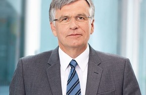 Voith Group: "Auf dem Weg zu 100 Prozent Erneuerbaren brauchen wir Brücken."  Voith-Chef Lienhard fordert neuen Rahmen für Energiewende. (BILD)