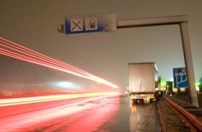 VEDA - Vereinigung Deutscher Autohöfe e.V.: Über 31.000 Lkw Parkplätze fehlen entlang den Deutschen Autobahnen
/ VEDA-Analyse bringt jetzt Klarheit  - Strategiewechsel ist notwendig