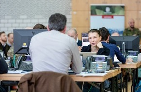 Unterstützungsbereich der Bundeswehr - Presse- und Informationszentrum: Gesundheitssystem in Krise und Krieg / Sanitätsdienst und BG-Kliniken üben den Ernstfall