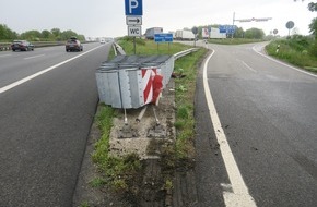 Polizeiinspektion Delmenhorst / Oldenburg - Land / Wesermarsch: POL-DEL: Autobahnpolizei Ahlhorn: Verkehrsunfall mit hohem Sachschaden auf der Autobahn 1 im Bereich der Gemeinde Bakum
