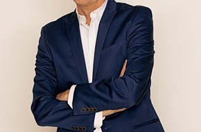 ZDF: "Rach tischt auf!"/  Christian Rach präsentiert neue Show im ZDF (FOTO)