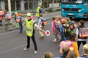 70 Jahre „Schülerlotsen“ – Fokus auf die Schulwegsicherheit