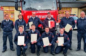 Feuerwehr Iserlohn: FW-MK: Jahresdienstbesprechung der Löschgruppe 33, Hennen