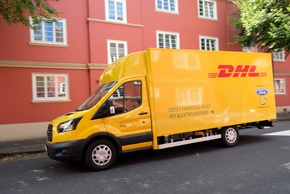 Erfolgreicher Start der Vorproduktion: Deutsche Post DHL Group und Ford stellen E-Transporter StreetScooter WORK XL vor